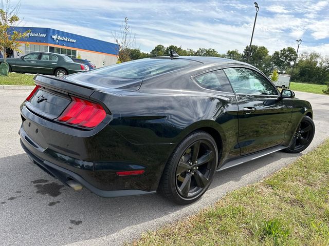 2022 Ford Mustang EcoBoost