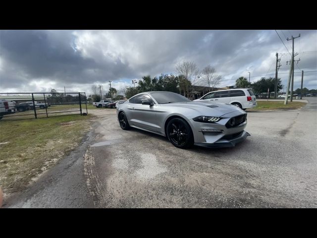 2022 Ford Mustang EcoBoost