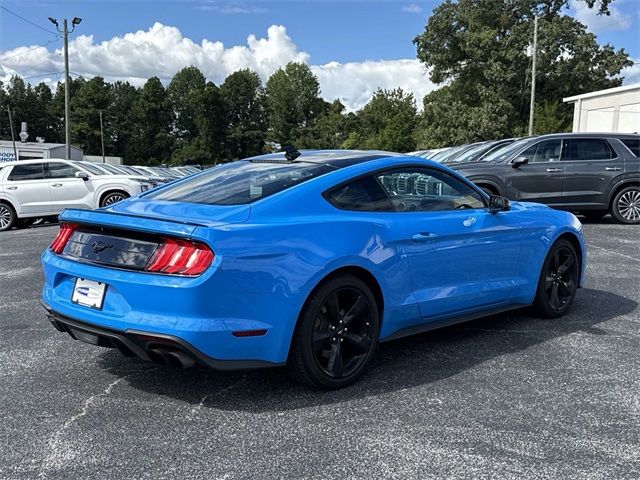 2022 Ford Mustang EcoBoost