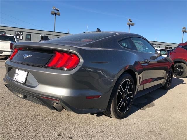 2022 Ford Mustang EcoBoost