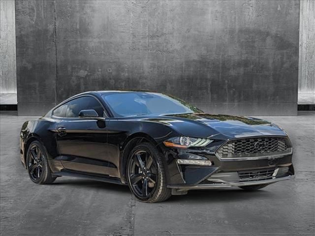 2022 Ford Mustang EcoBoost