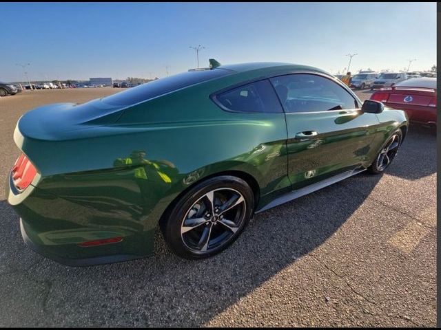 2022 Ford Mustang EcoBoost