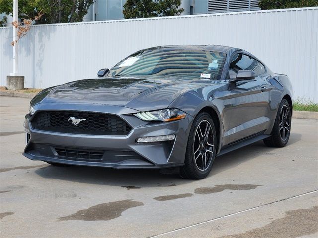 2022 Ford Mustang EcoBoost