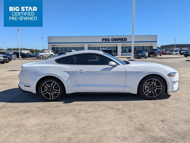 2022 Ford Mustang EcoBoost