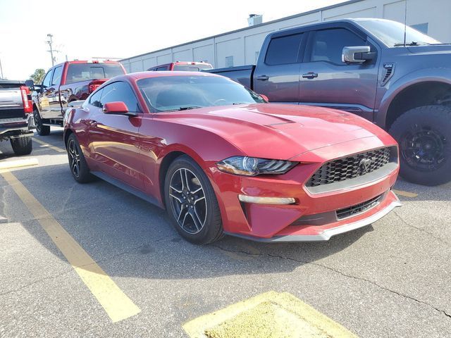 2022 Ford Mustang EcoBoost