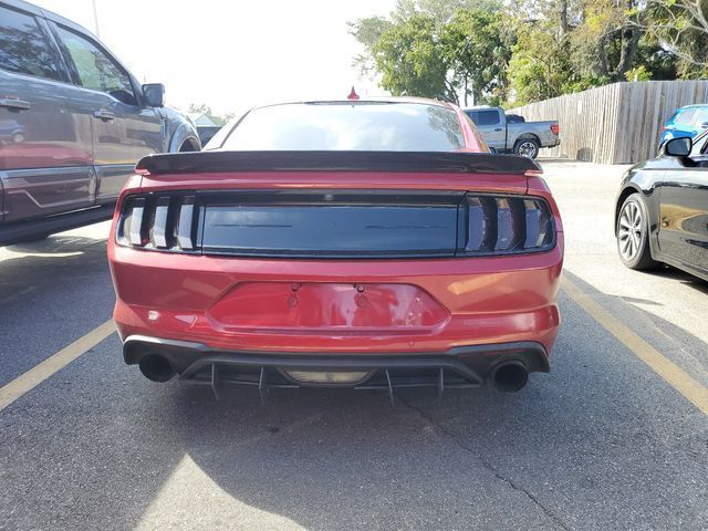 2022 Ford Mustang EcoBoost