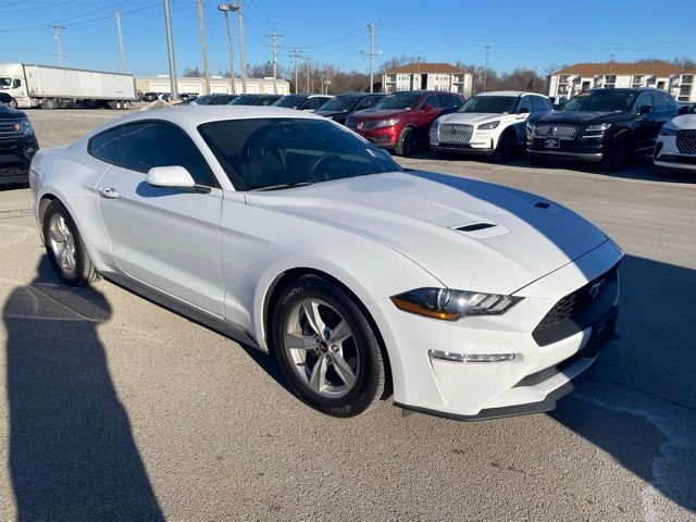 2022 Ford Mustang EcoBoost