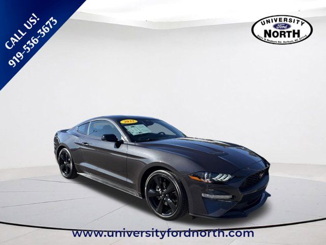 2022 Ford Mustang EcoBoost