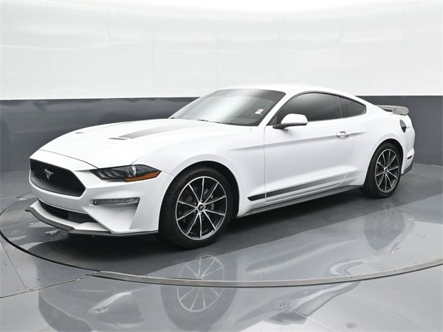 2022 Ford Mustang EcoBoost