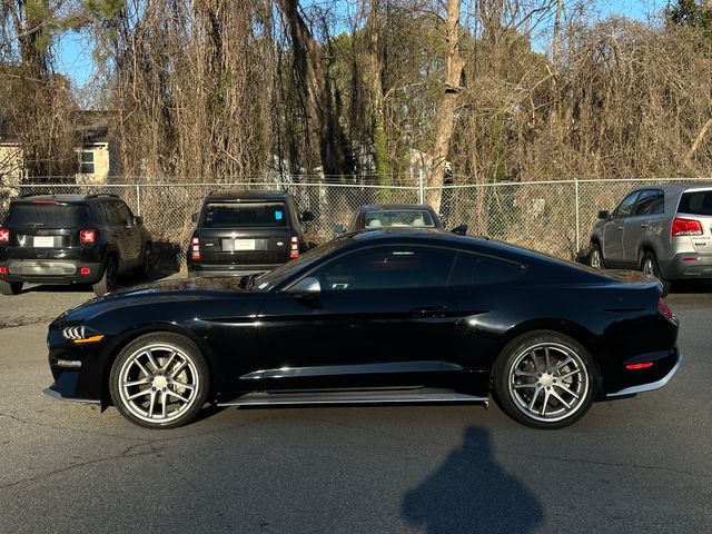 2022 Ford Mustang EcoBoost