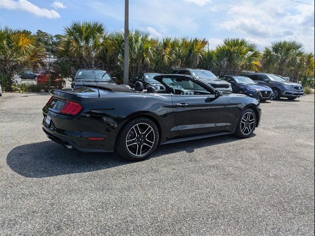 2022 Ford Mustang EcoBoost