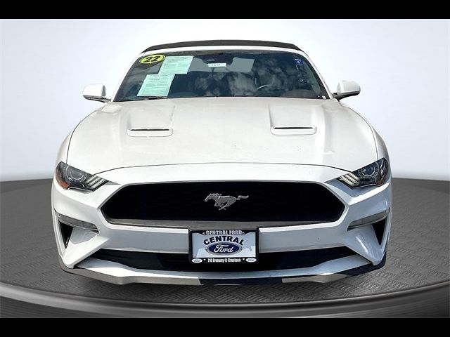 2022 Ford Mustang EcoBoost
