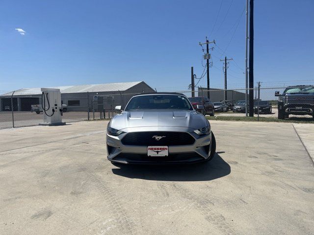 2022 Ford Mustang EcoBoost