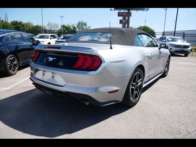 2022 Ford Mustang EcoBoost