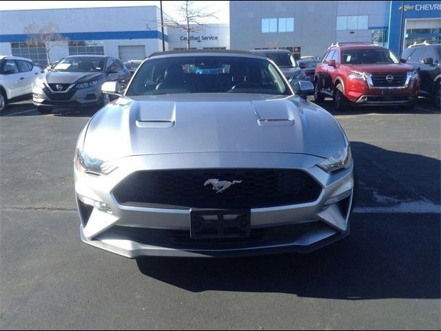 2022 Ford Mustang EcoBoost