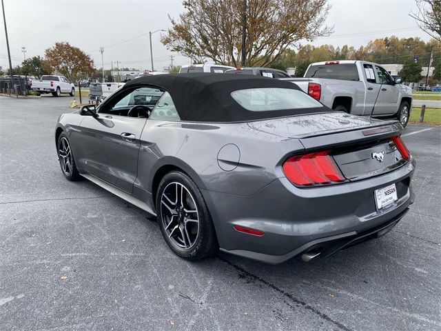 2022 Ford Mustang EcoBoost