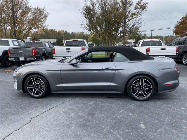 2022 Ford Mustang EcoBoost