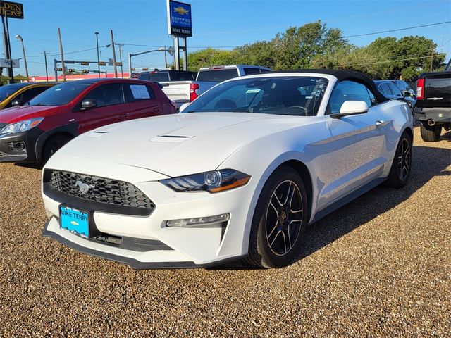 2022 Ford Mustang EcoBoost