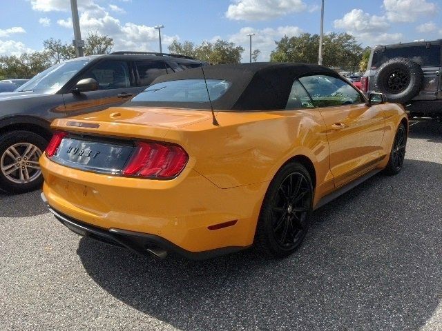 2022 Ford Mustang EcoBoost