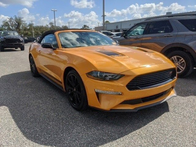 2022 Ford Mustang EcoBoost