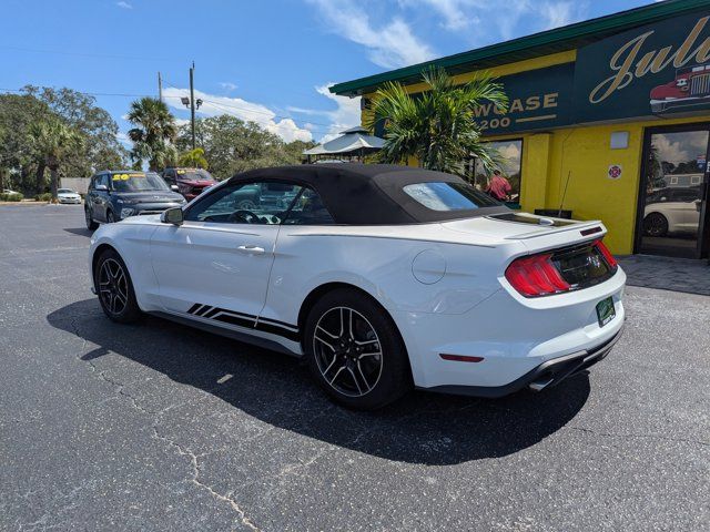 2022 Ford Mustang EcoBoost