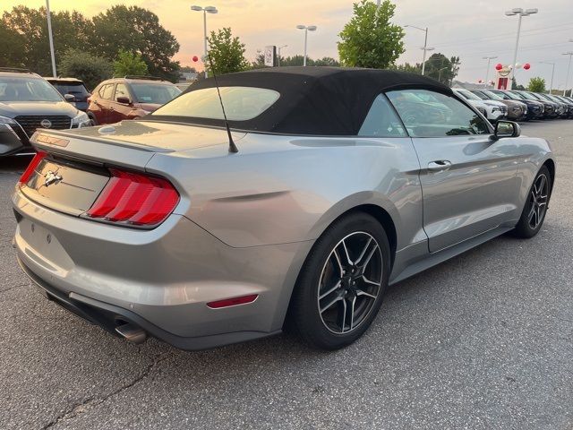 2022 Ford Mustang EcoBoost