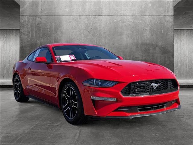 2022 Ford Mustang EcoBoost