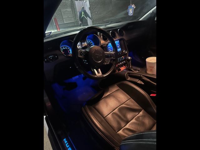 2022 Ford Mustang EcoBoost Premium