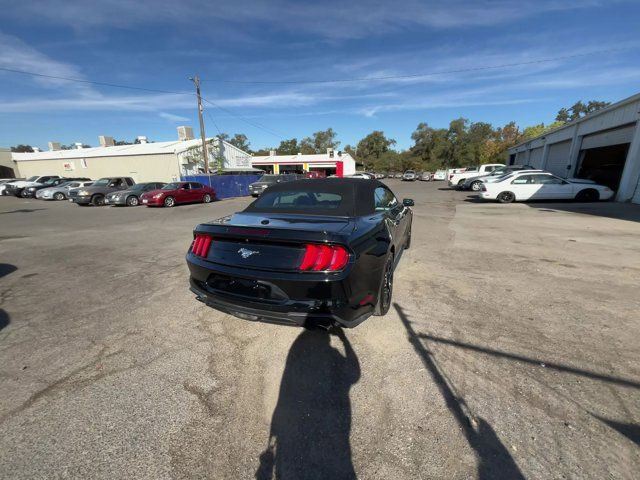 2022 Ford Mustang EcoBoost Premium