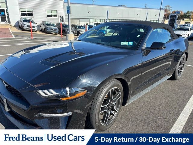 2022 Ford Mustang EcoBoost Premium