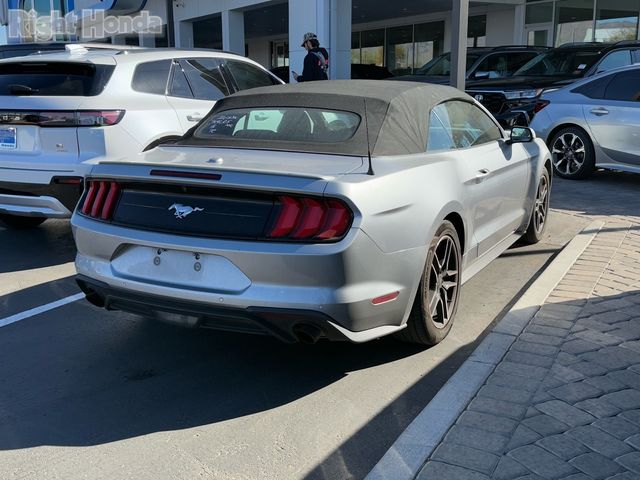 2022 Ford Mustang EcoBoost Premium