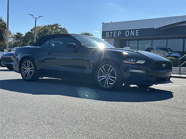 2022 Ford Mustang EcoBoost Premium