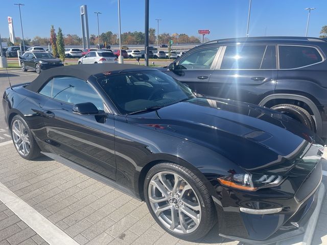 2022 Ford Mustang EcoBoost Premium