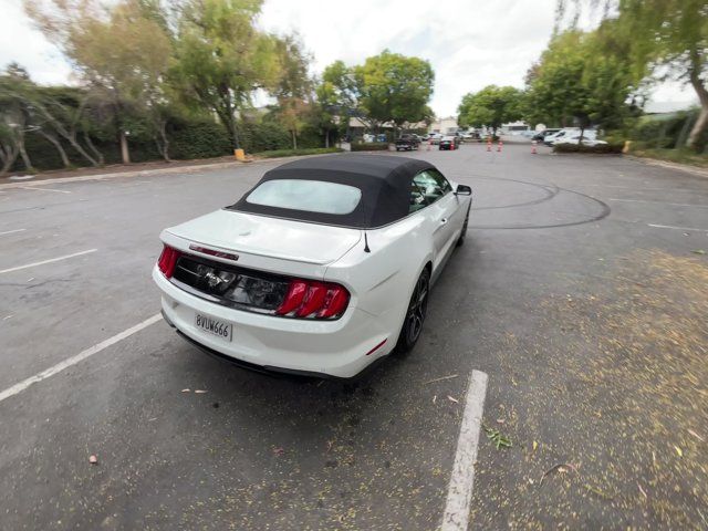 2022 Ford Mustang 