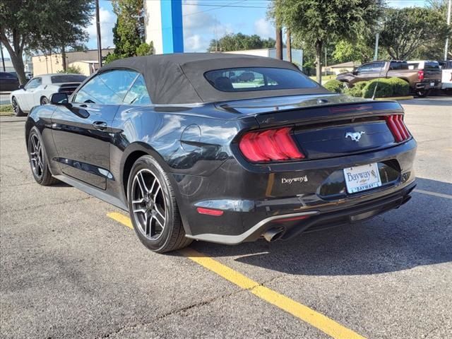 2022 Ford Mustang EcoBoost Premium