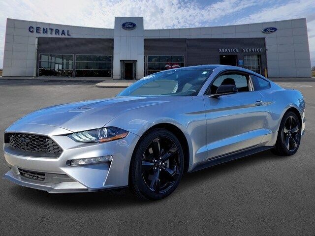 2022 Ford Mustang EcoBoost