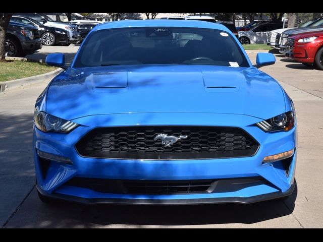 2022 Ford Mustang EcoBoost