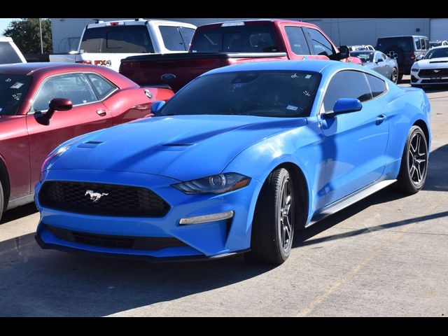 2022 Ford Mustang EcoBoost