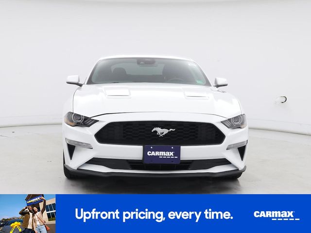 2022 Ford Mustang EcoBoost