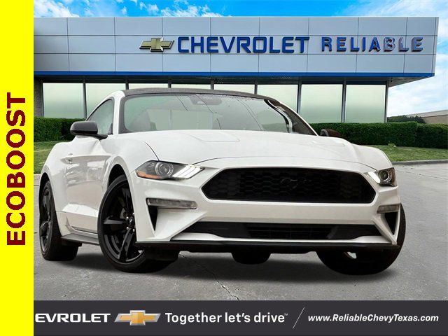 2022 Ford Mustang EcoBoost