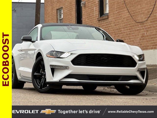 2022 Ford Mustang EcoBoost