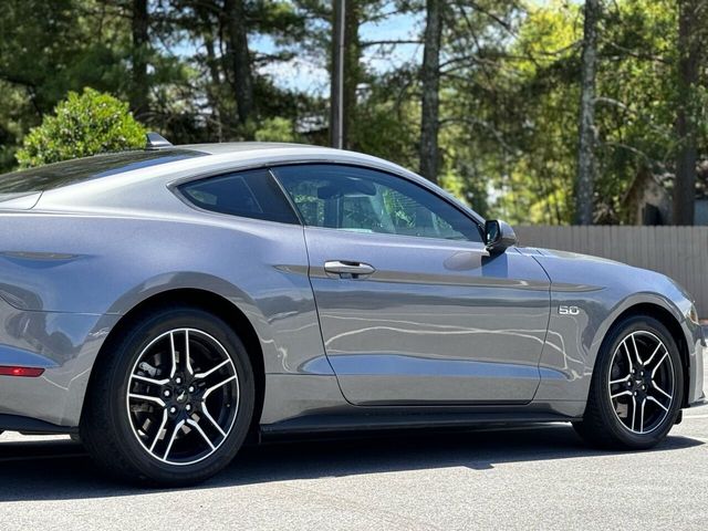 2022 Ford Mustang 