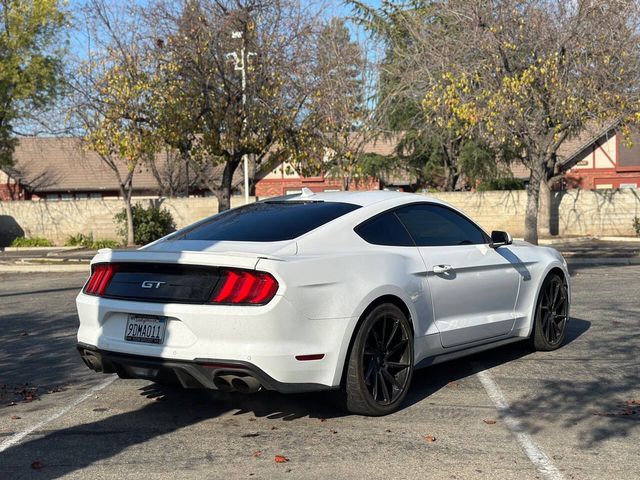 2022 Ford Mustang 