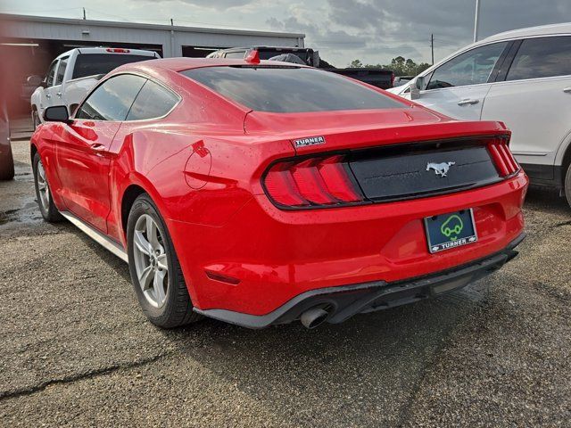 2022 Ford Mustang EcoBoost