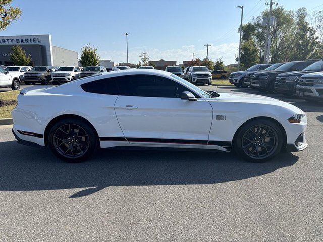 2022 Ford Mustang Mach 1