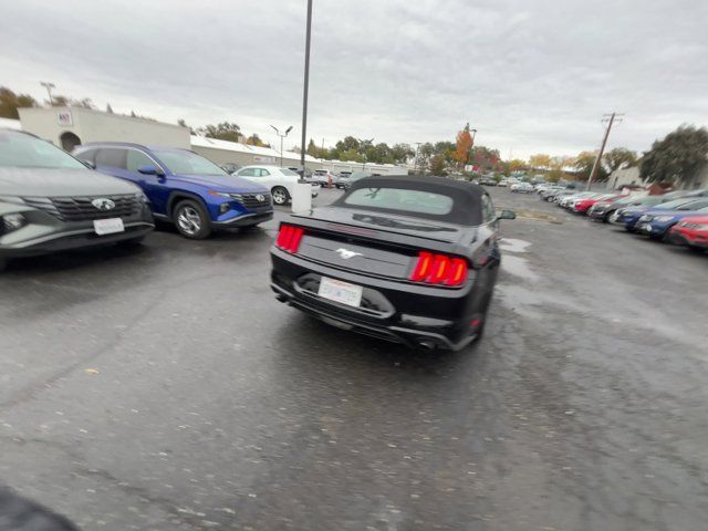 2022 Ford Mustang EcoBoost Premium