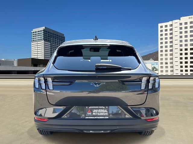 2022 Ford Mustang Mach-E Select