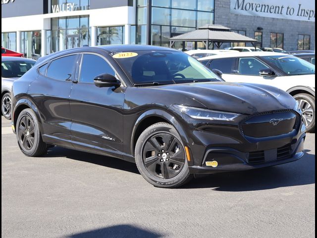 2022 Ford Mustang Mach-E California Route 1