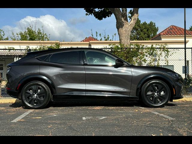 2022 Ford Mustang Mach-E California Route 1