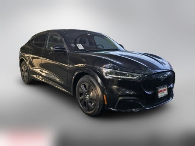 2022 Ford Mustang Mach-E California Route 1